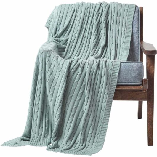 Homescapes - Cotton Cable Knit Throw Duck Egg Blue, 150 x 200 cm - Blue