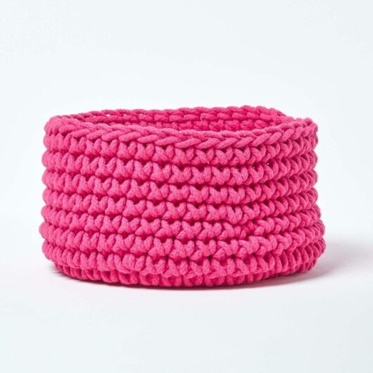 HOMESCAPES Hot Pink Cotton Knitted Round Storage Basket, 37 x 21 cm