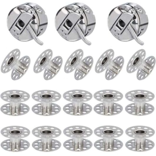 Sewing Machine Bobbins, 15 Metal Bobbins, Compatible with Singer, Janome, Brother and Standard Home Sewing Machines. mumu