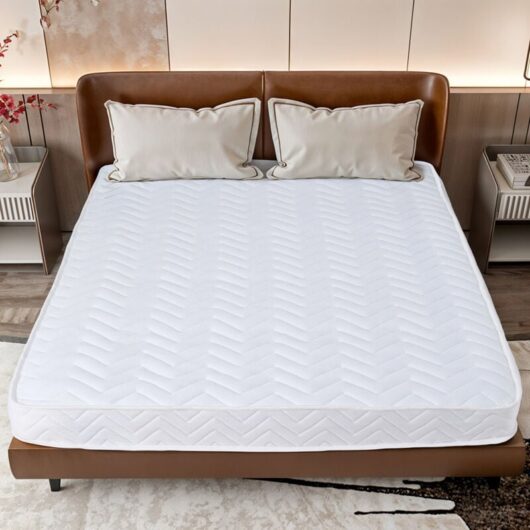 White Double Mattress with Spring Support and Cooling Gel Memory Foam