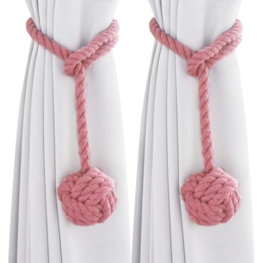 Set of 2 hand-knitted pink curtain tiebacks - Made of cotton - For bedroom and office decoration