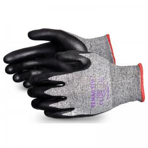 Superior Glove Tenactiv Cut-Resistant Composite Knit Glove With Foam