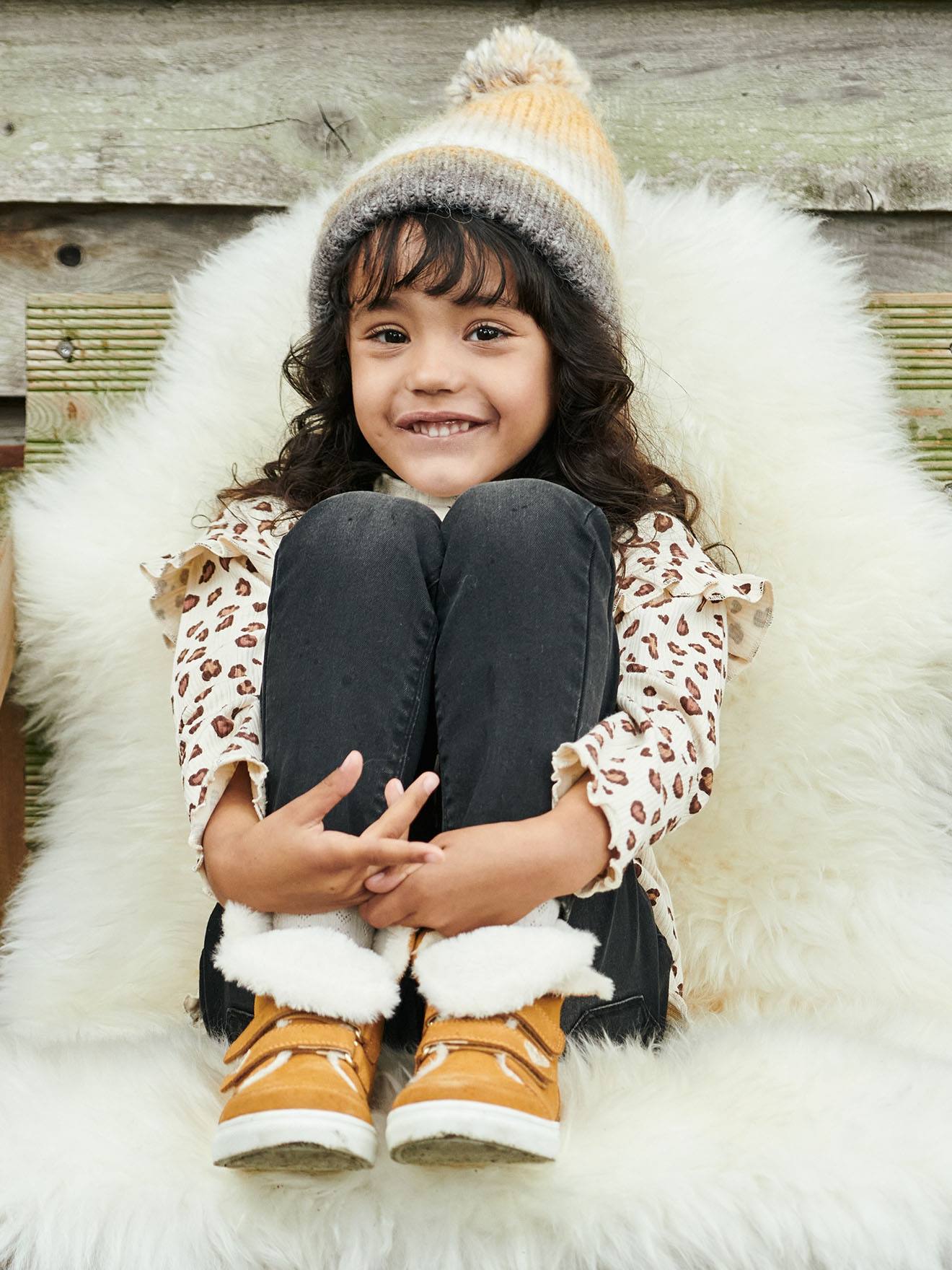 Beanie & Snood Set in Jacquard, for Girls beige light all over printed