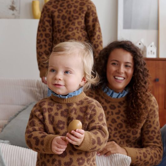 Leopard chambray baby jumper brown