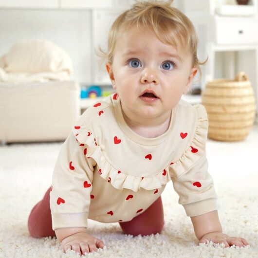 Ruffled Sweatshirt + Leggings Combo for Babies ecru