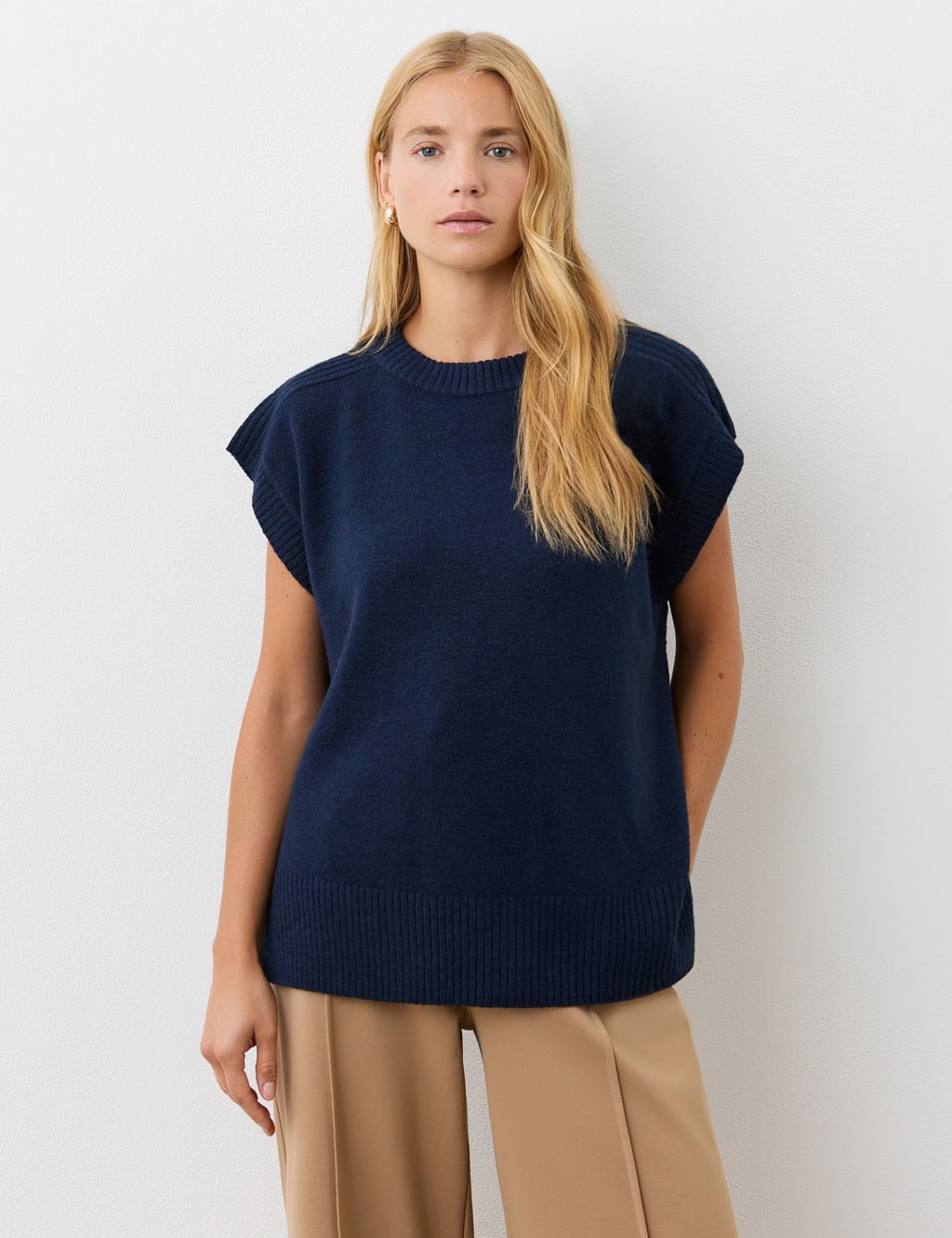 Finery London Crew Neck Split Hem Knitted Vest with Wool Navy