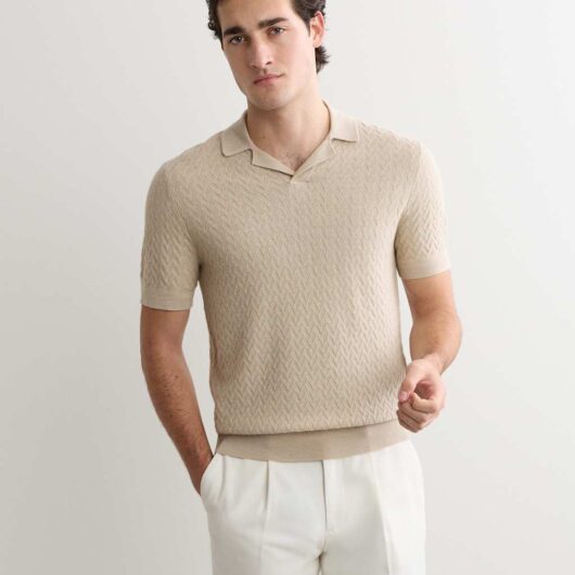 JAEGER Merino Wool Rich Knitted Polo Shirt with Silk Beige