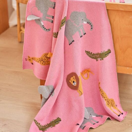 ANIMALS knitted blanket for babies with 3D RICE details, Pink sweet pink