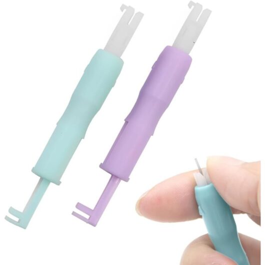 CCYKXA Sewing Machine Needle Threading Aids: Quick Needle Threader, Automatic Sewing Needle Threader, Plastic Sewing Machine Needle Threader Tool,