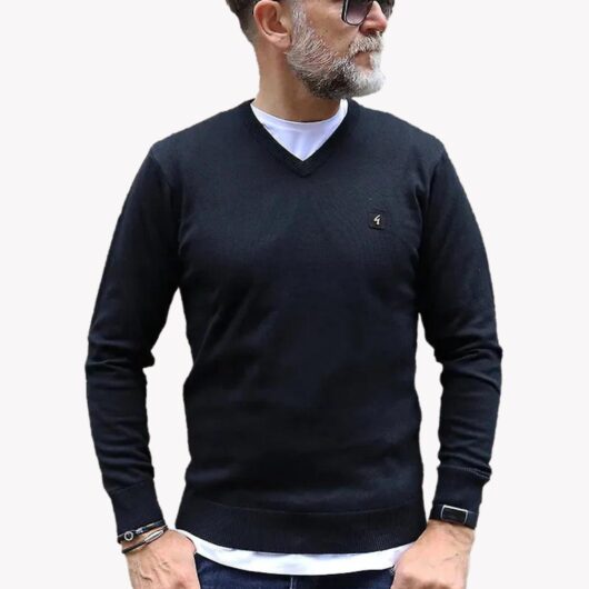 Gabicci | Knitted V-Neck Jumper - Black / S