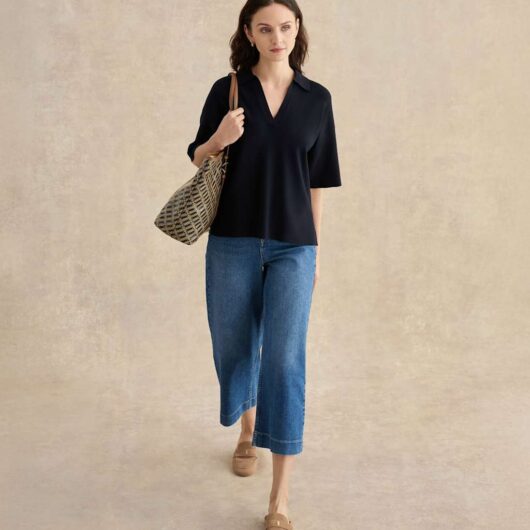 HOBBS V-Neck Knitted Top Dark Navy