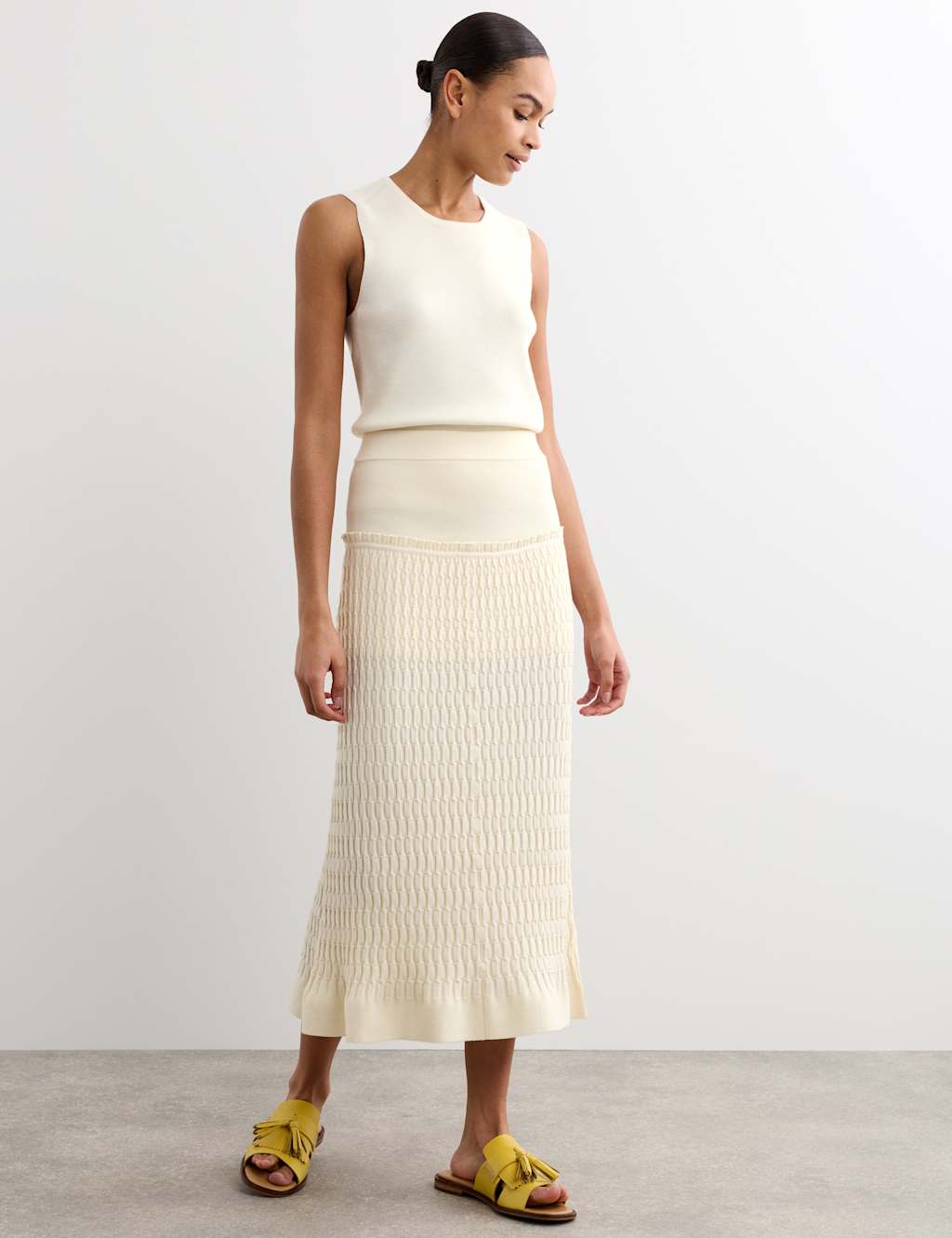 JAEGER Merino Wool Rich Knitted Pleated Midi Skirt Ivory