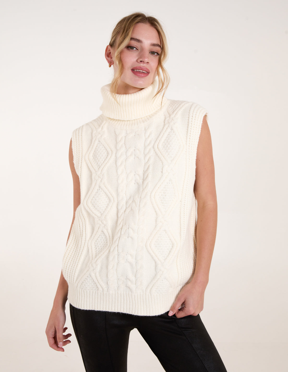 Roll Neck Cable Knit Vest - M/L / IVORY