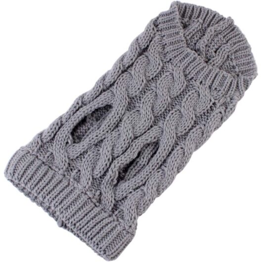 Soft and warm crochet-knitted vest for pet dogs of all sizes