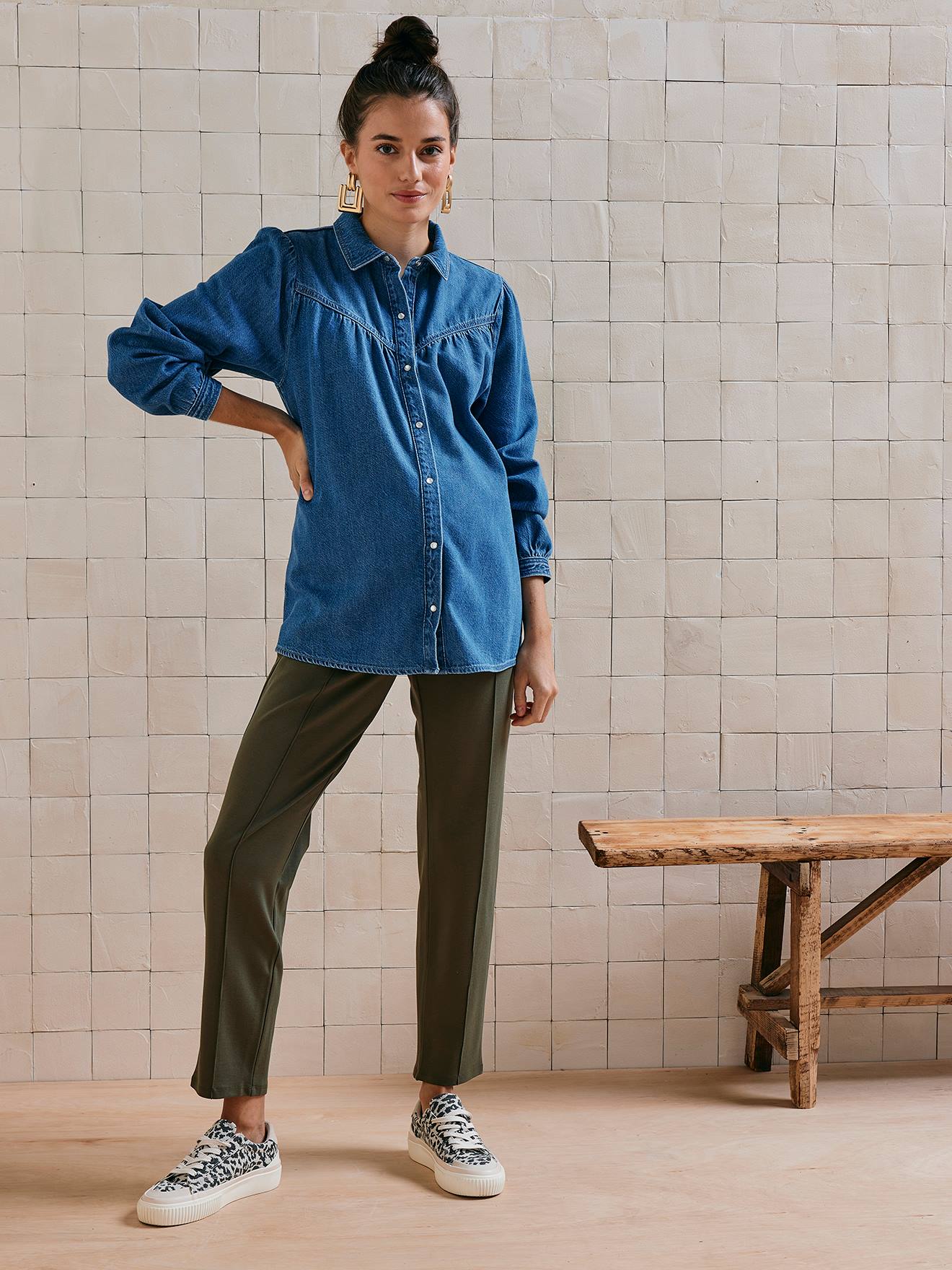 Straight Cut Trousers in Milano Knit for Maternity khaki