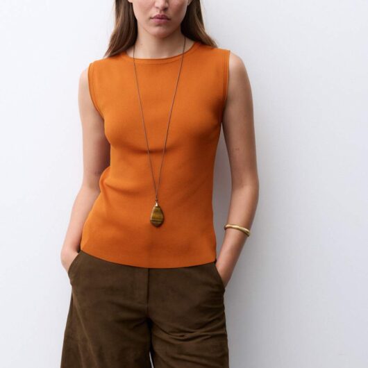 Autograph Crew Neck Fitted Knitted Vest Burnt Orange