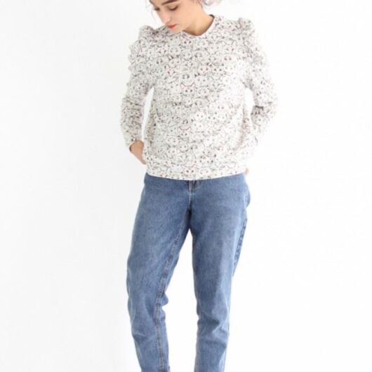 I AM Paper Sewing Pattern Lion Sweater Top