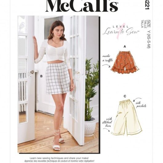 McCalls Paper Sewing Pattern 8221