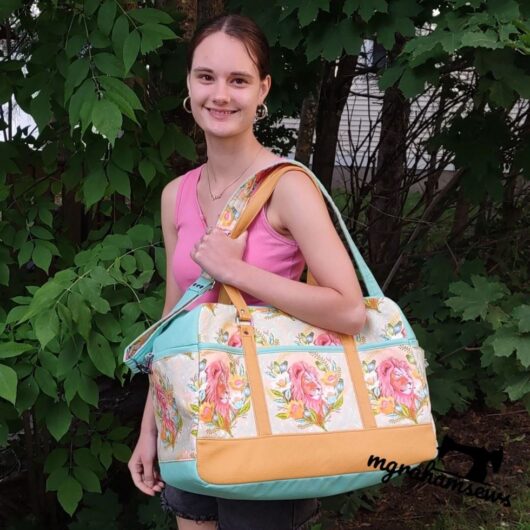 Mrs H Patterns Paper Sewing Pattern The Getaway Bag