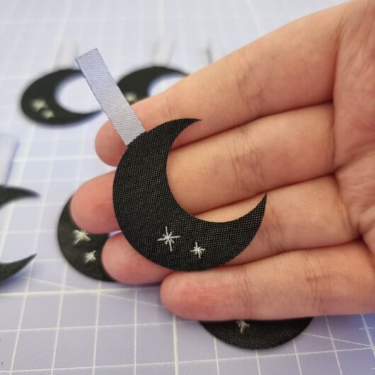 Sew Anonymous Crescent Moon Silhouette Woven Labels