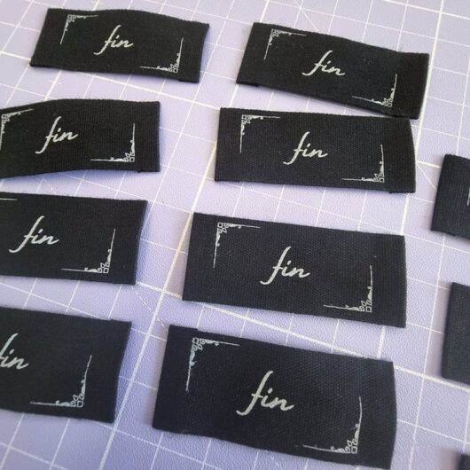 Sew Anonymous Fin Silent Film Cotton Woven Labels Black