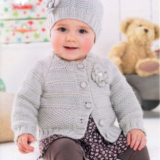 Sirdar Snuggly DK Knitting Pattern 1402