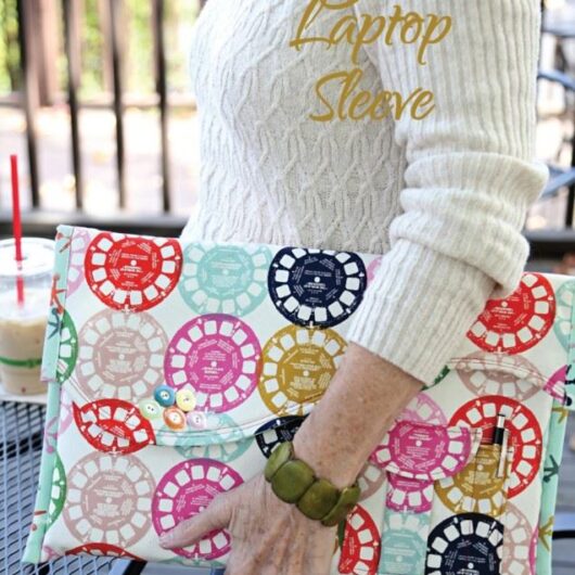 SnapDragon Studios Paper Sewing Pattern Heigh Ho Laptop Sleeve