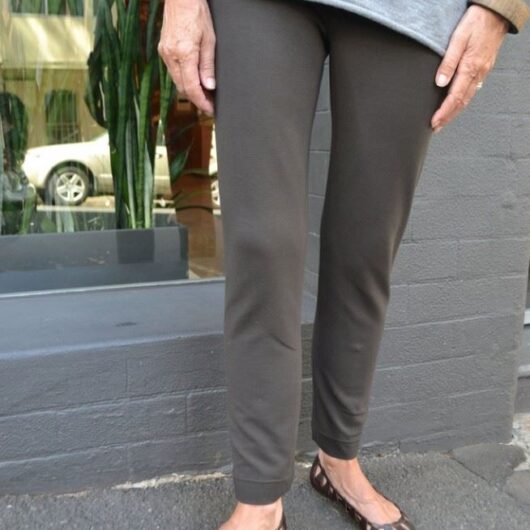 Tessuti Paper Sewing Pattern Anita Ponti Pants