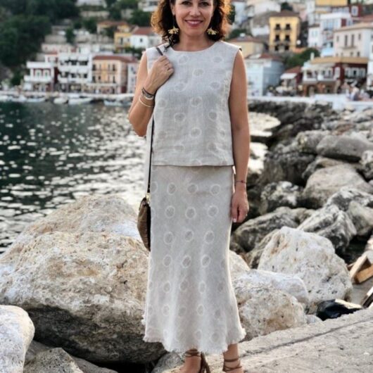 Tessuti Paper Sewing Pattern Tavi Top